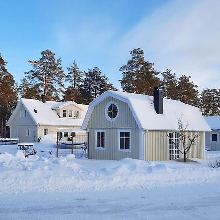 Charmigt Hus Och Mysigt Boende! Hudiksvall Extérieur photo